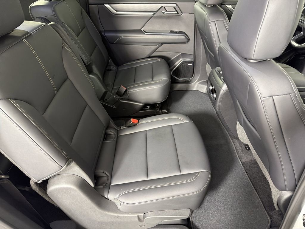 2025 Gmc Acadia Elevation photo 10