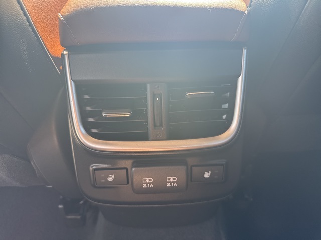2020 Subaru Outback Touring photo 12