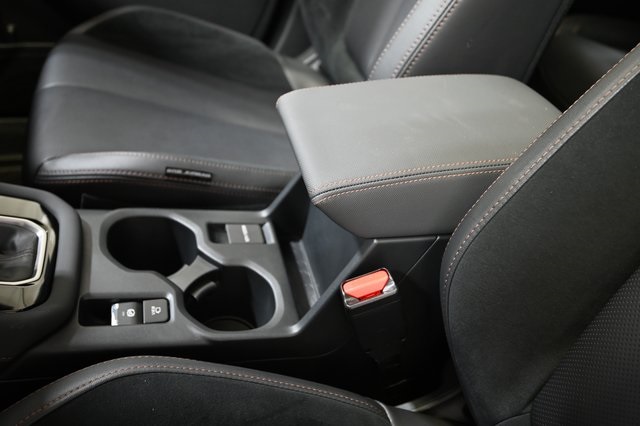 2025 Subaru Forester Touring photo 15