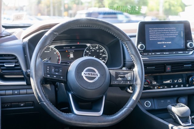 2021 Nissan Rogue SV photo 11