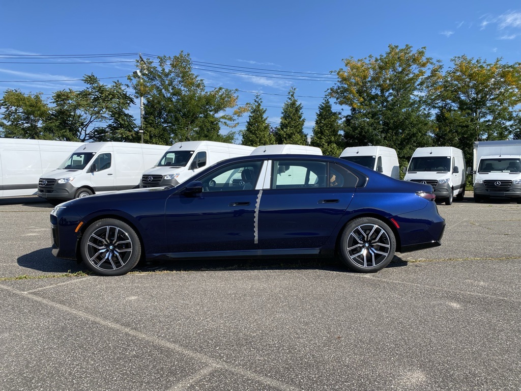 2026 Bmw 740i xDrive photo 3