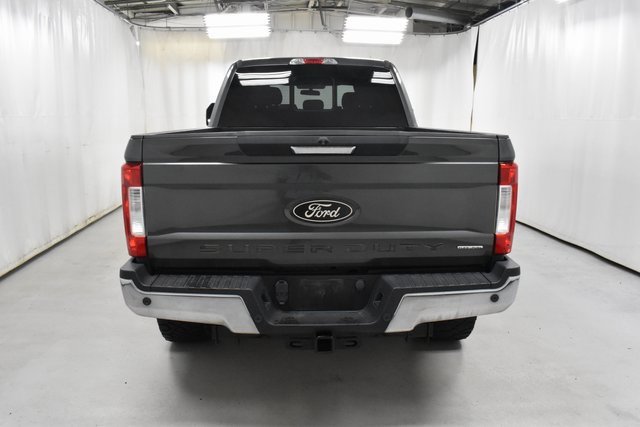 2017 Ford F-250 XLT photo 5