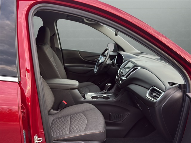 2019 Chevrolet Equinox LT photo 13