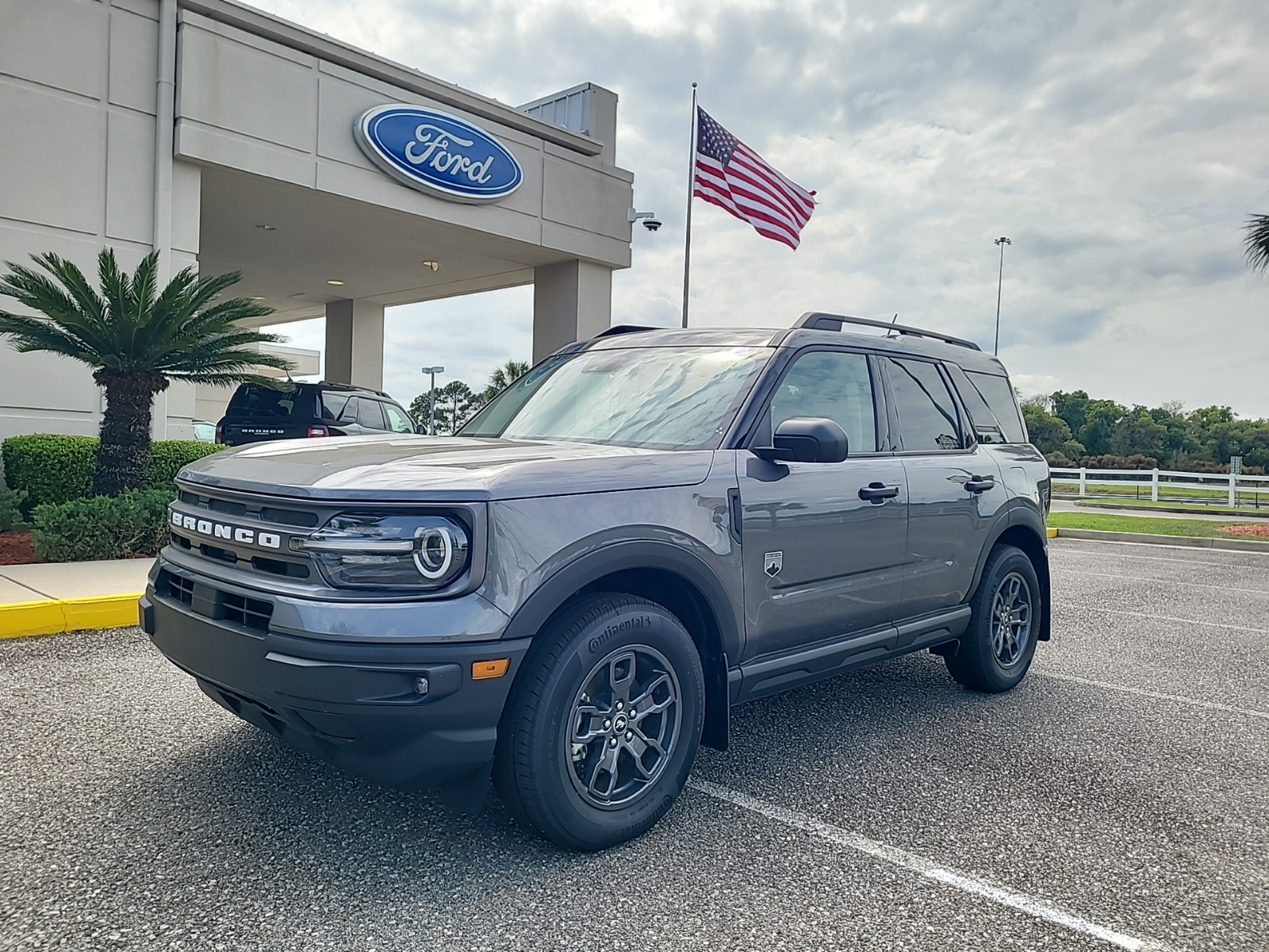New 2023 Carbonized Gray Metallic Ford Big Bend™ image 1
