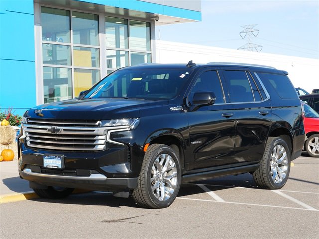 Used 2021 Chevrolet Tahoe High Country with VIN 1GNSKTKL2MR139468 for sale in Roseville, Minnesota