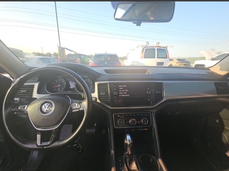2019 Volkswagen Atlas SE photo 17