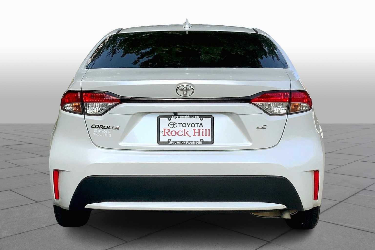 2022 Toyota Corolla LE photo 4