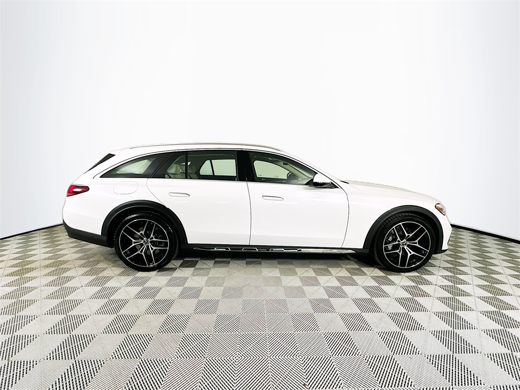 2026 Mercedes Benz E 4MATIC All-Terrain Wagon photo 8