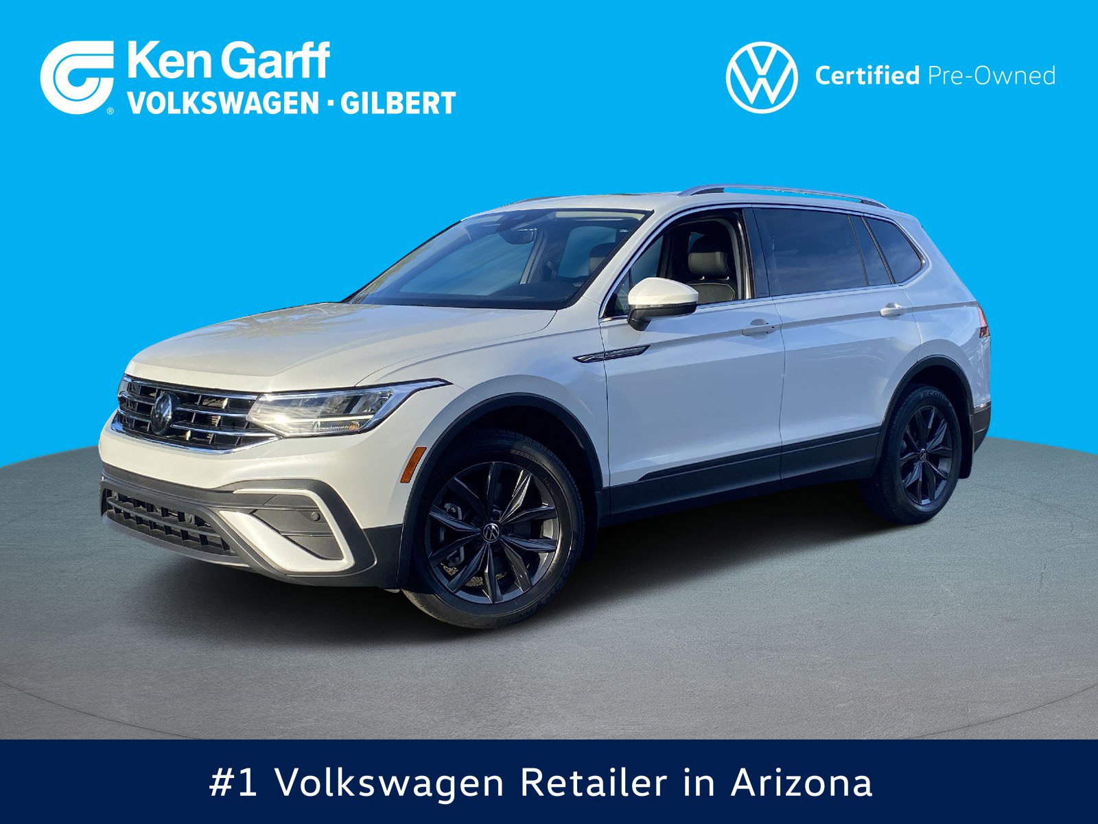 2023 Volkswagen Tiguan SE's photo