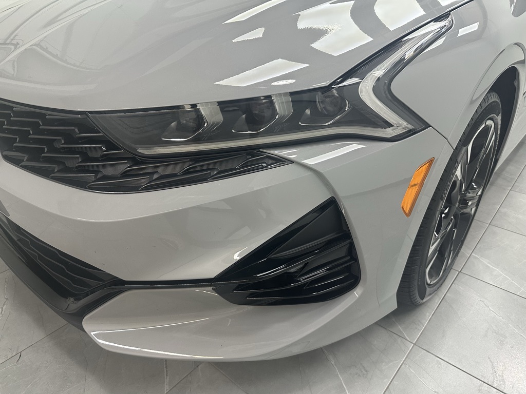 2024 Kia K5 GT-Line photo 6