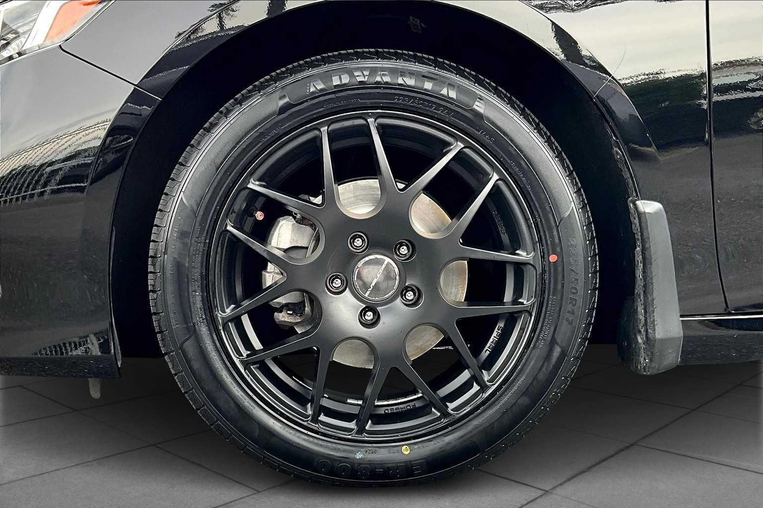 2021 Honda Accord LX photo 10