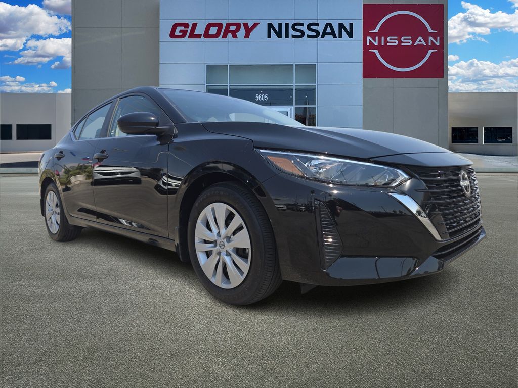 2025 Nissan Sentra S's photo