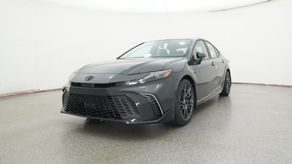 2025 Toyota Camry SE photo 2