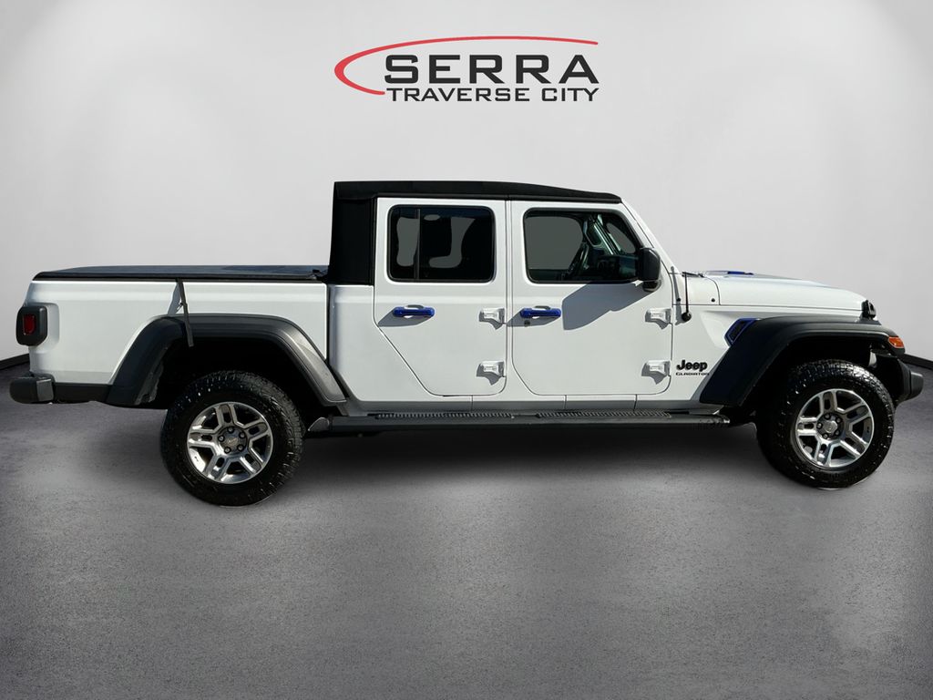 2020 Jeep Gladiator Sport S photo 4