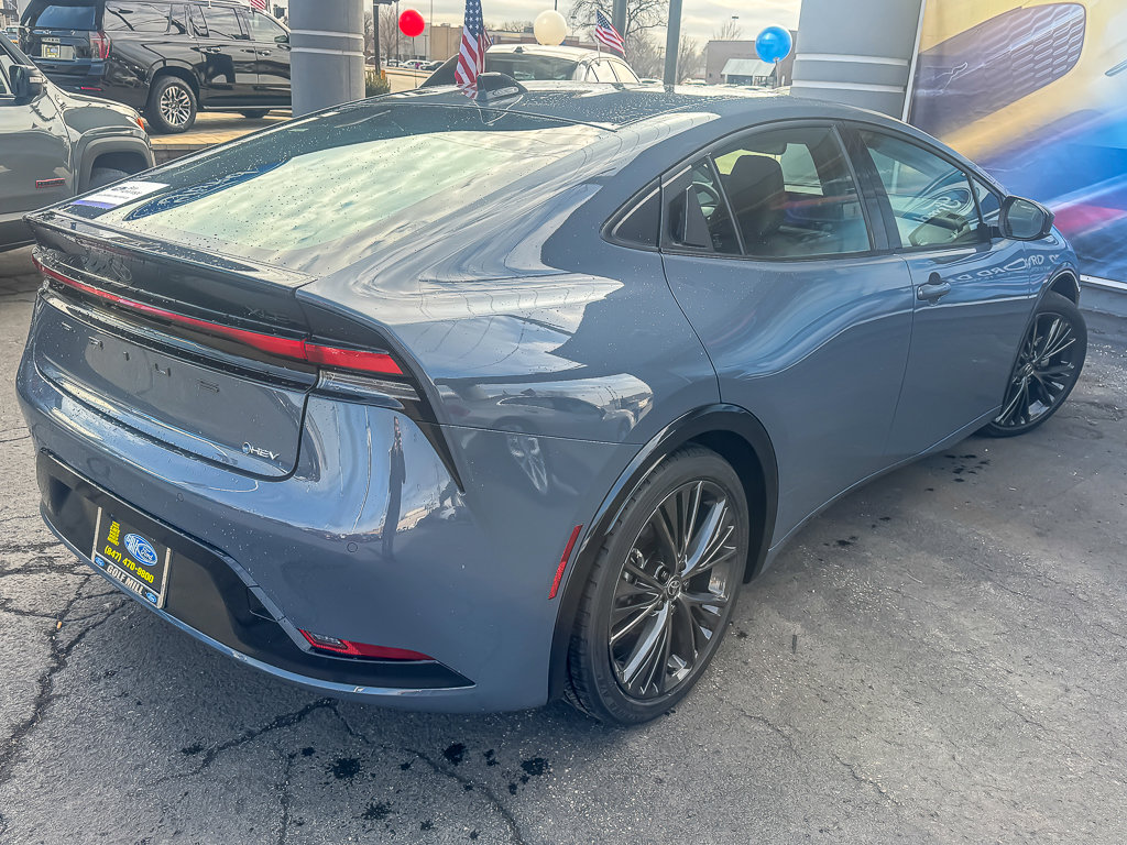 2025 TOYOTA PRIUS - Image 7