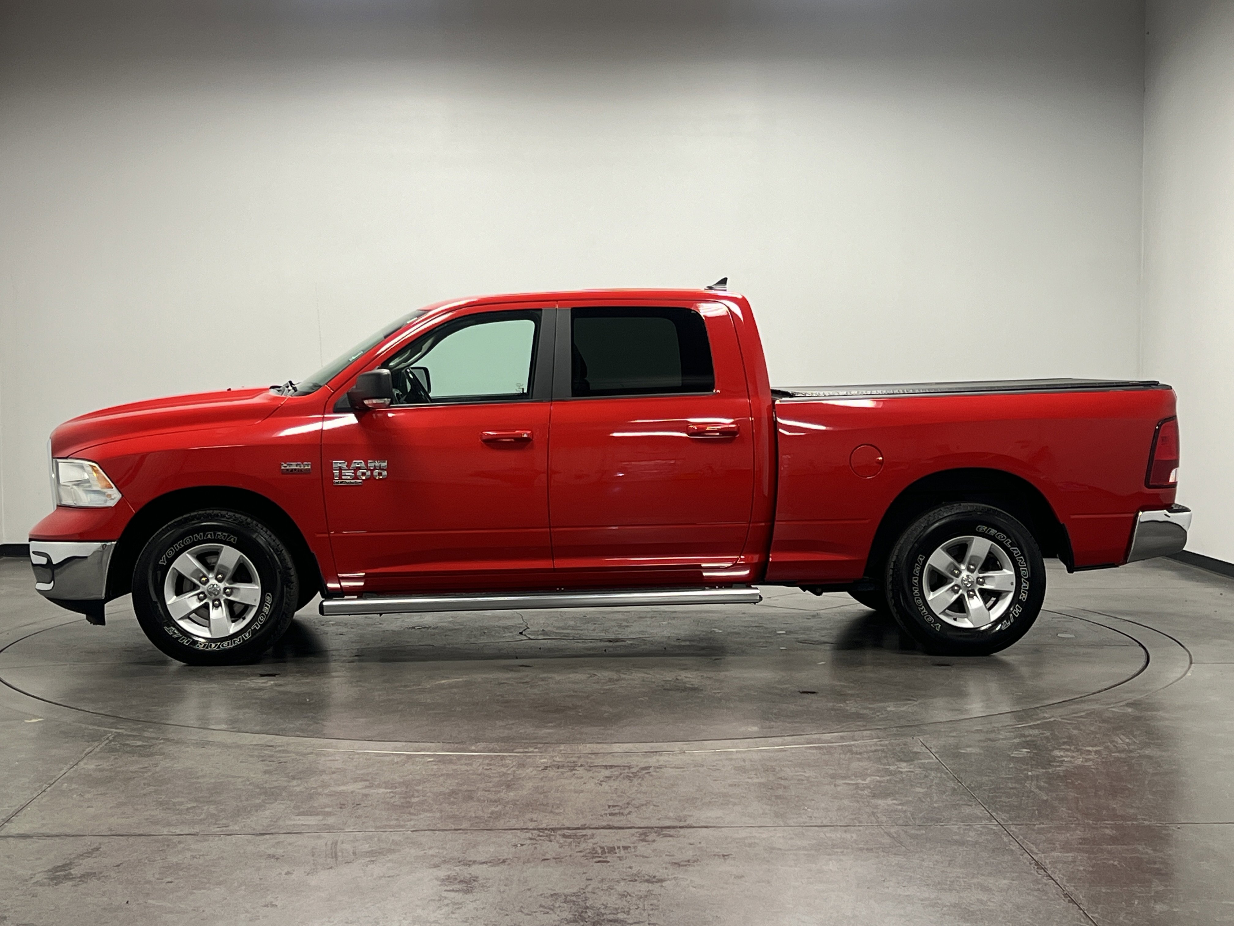 2020 Ram 1500 Classic SLT photo 4