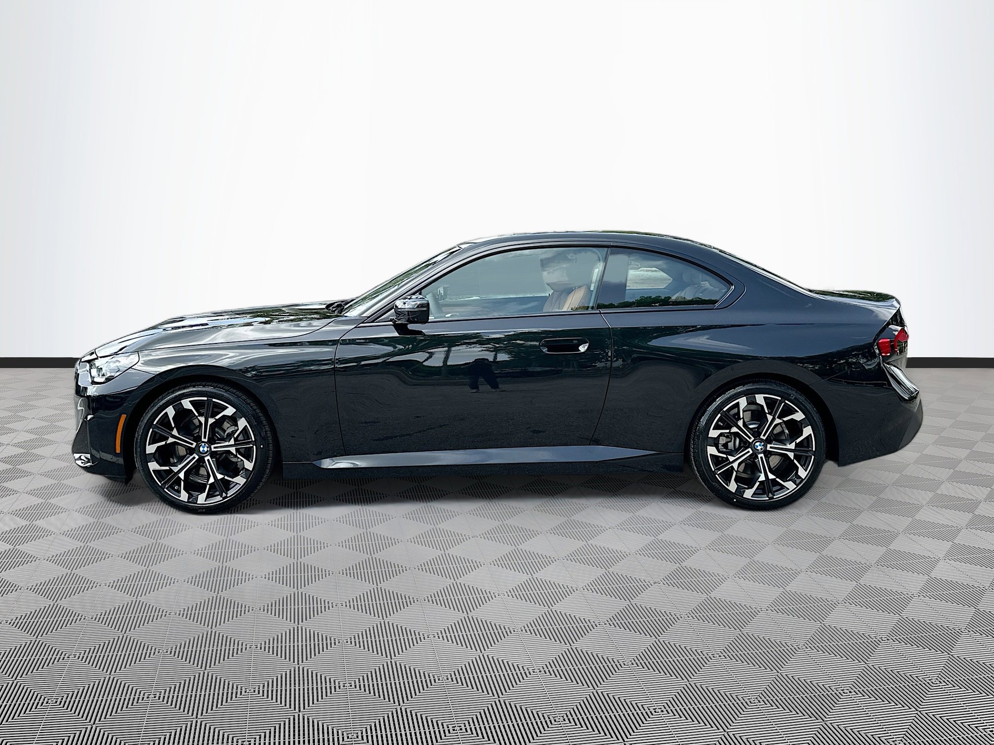 2025 Bmw 230i photo 4
