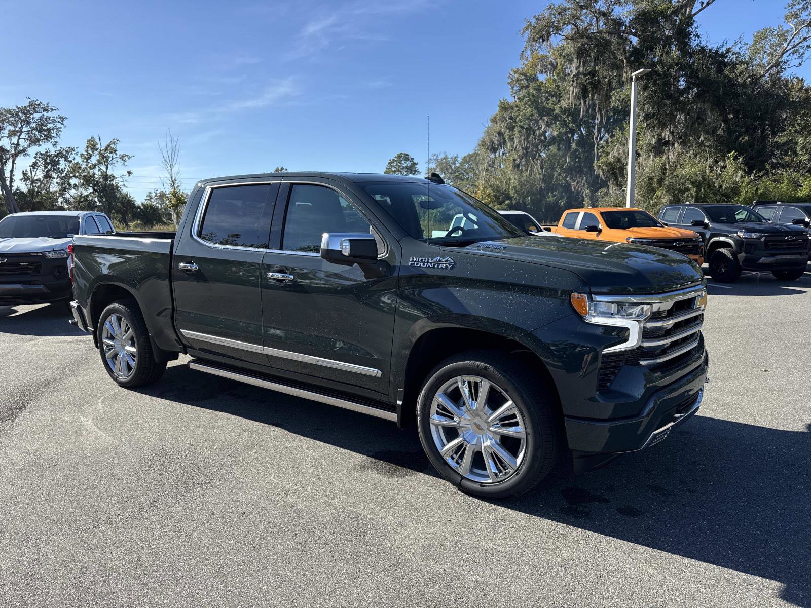 2026 Chevrolet Silverado Base's photo