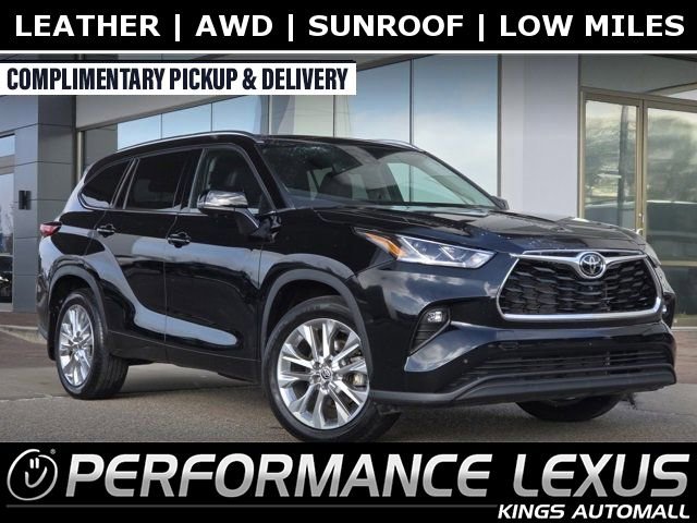 2023 Toyota Highlander Limited's photo