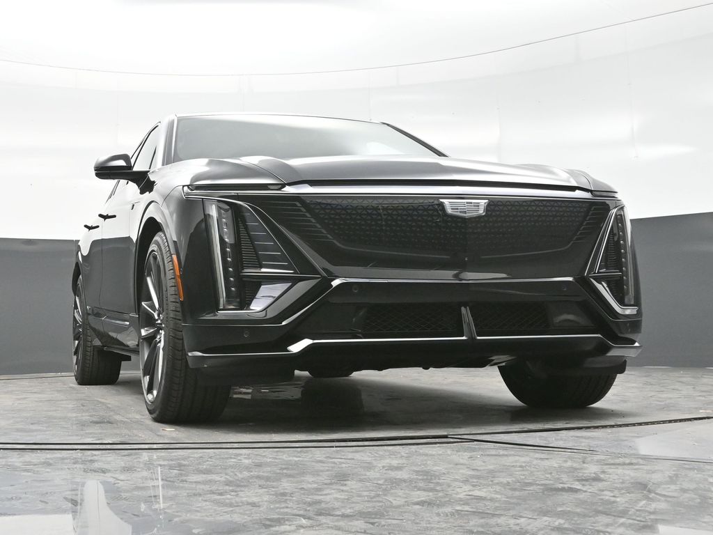 2026 Cadillac Lyriq photo 15