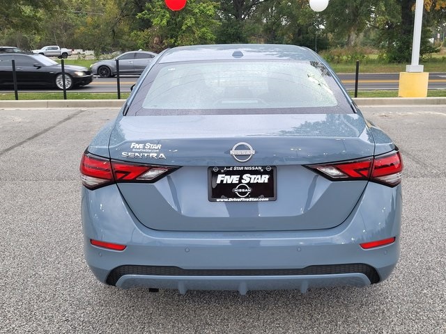 2025 Nissan Sentra SV photo 3