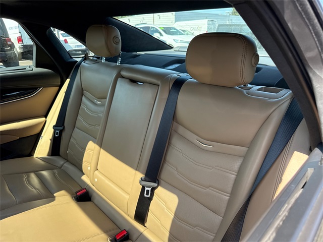 2018 Cadillac XTS Platinum photo 5