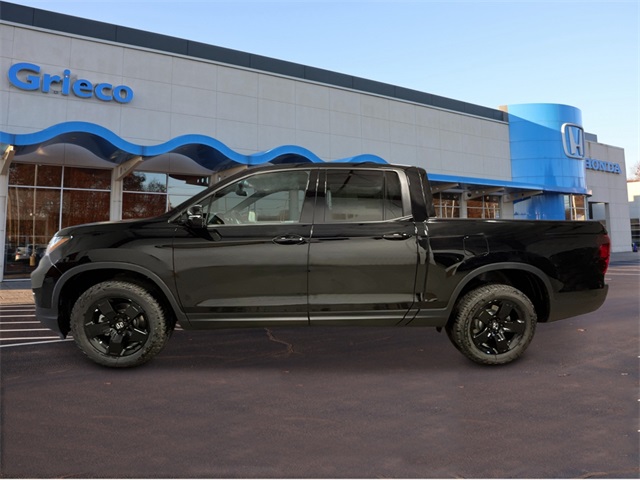 2026 Honda Ridgeline Black Edition photo 2