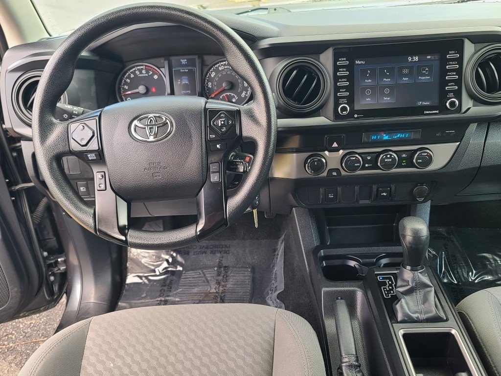 2022 Toyota Tacoma SR photo 3