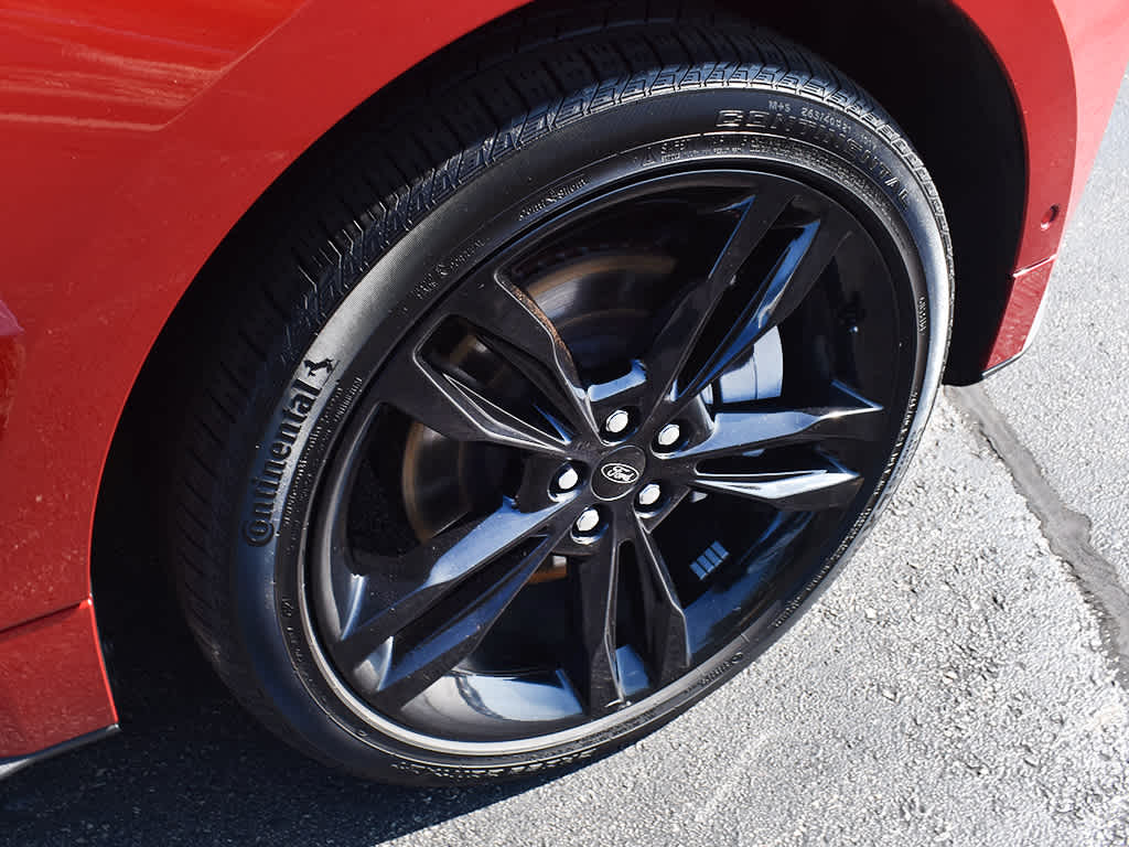 2022 Ford Edge ST photo 6