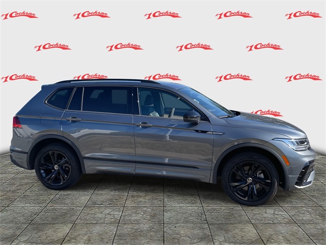 3VV8B7AX2RM152049