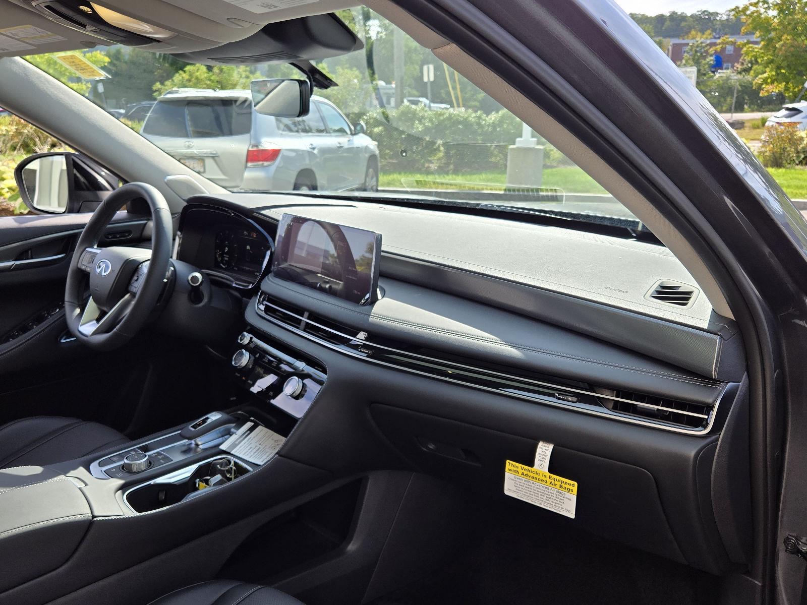 2026 Infiniti QX60 Luxe AWD photo 17