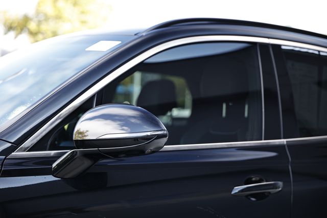 2023 Genesis GV70 2.5T Sport Prestige photo 10