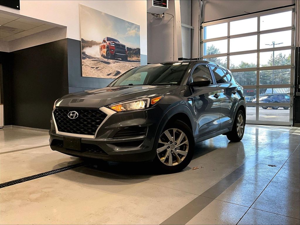 2019 Hyundai Tucson SE photo 2