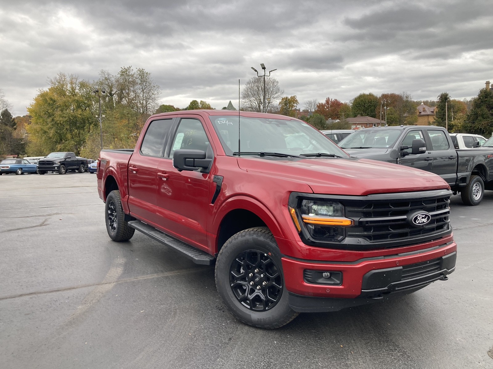 2025 Ford F-150 XLT's photo