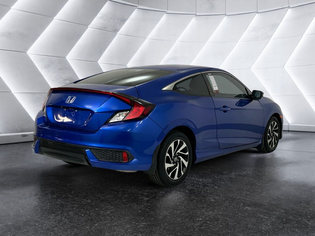 2017 Honda Civic photo 4