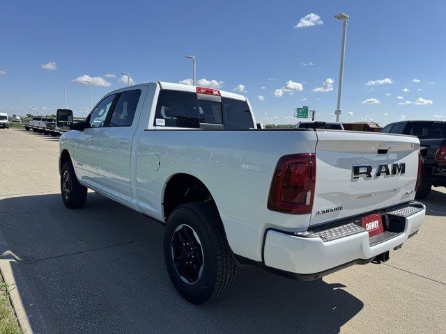 2025 Ram 2500 Laramie photo 4
