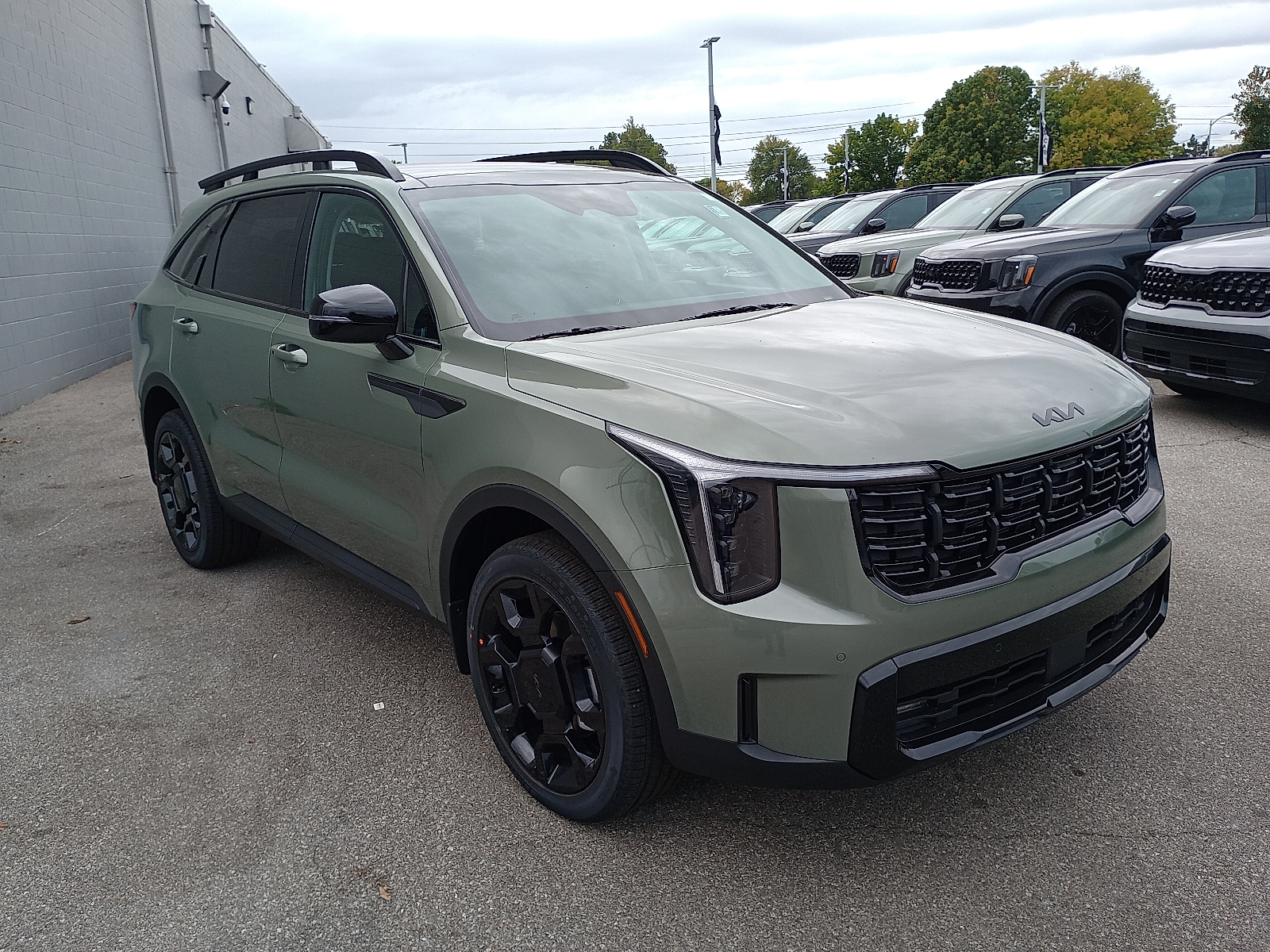 2026 Kia Sorento X-Line EX's photo