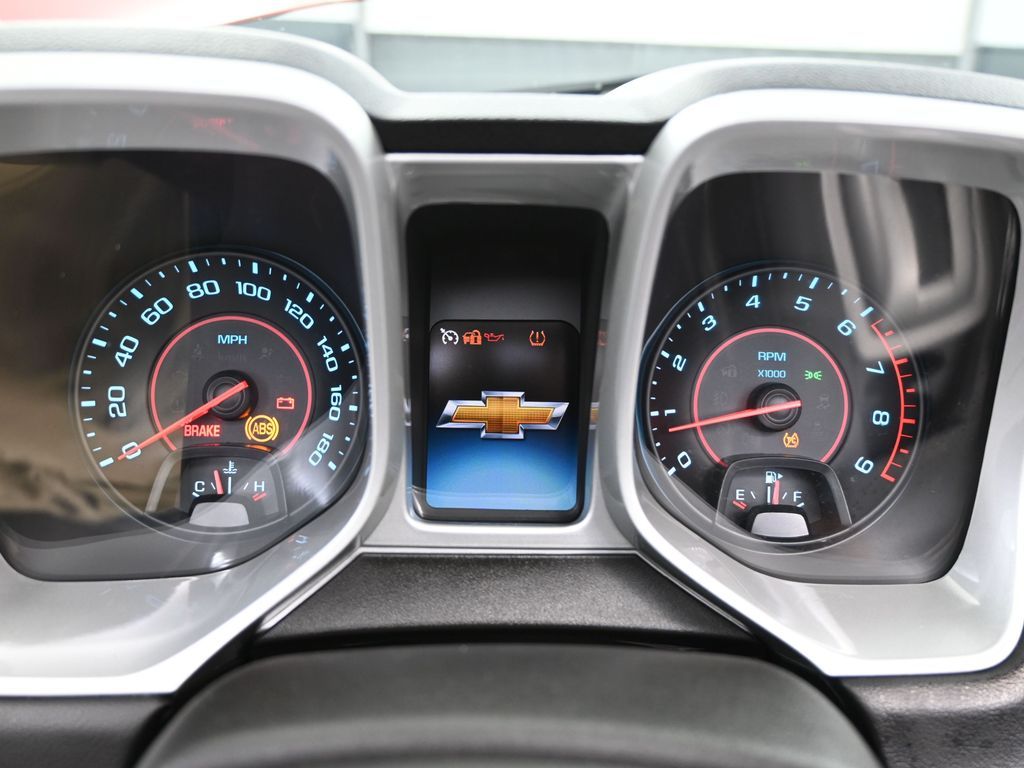 2015 Chevrolet Camaro 2SS photo 22
