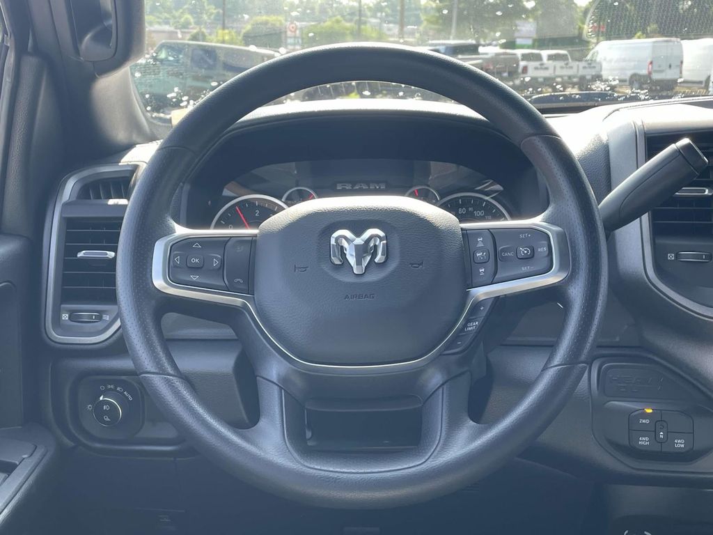 2025 Ram 2500 Tradesman photo 21