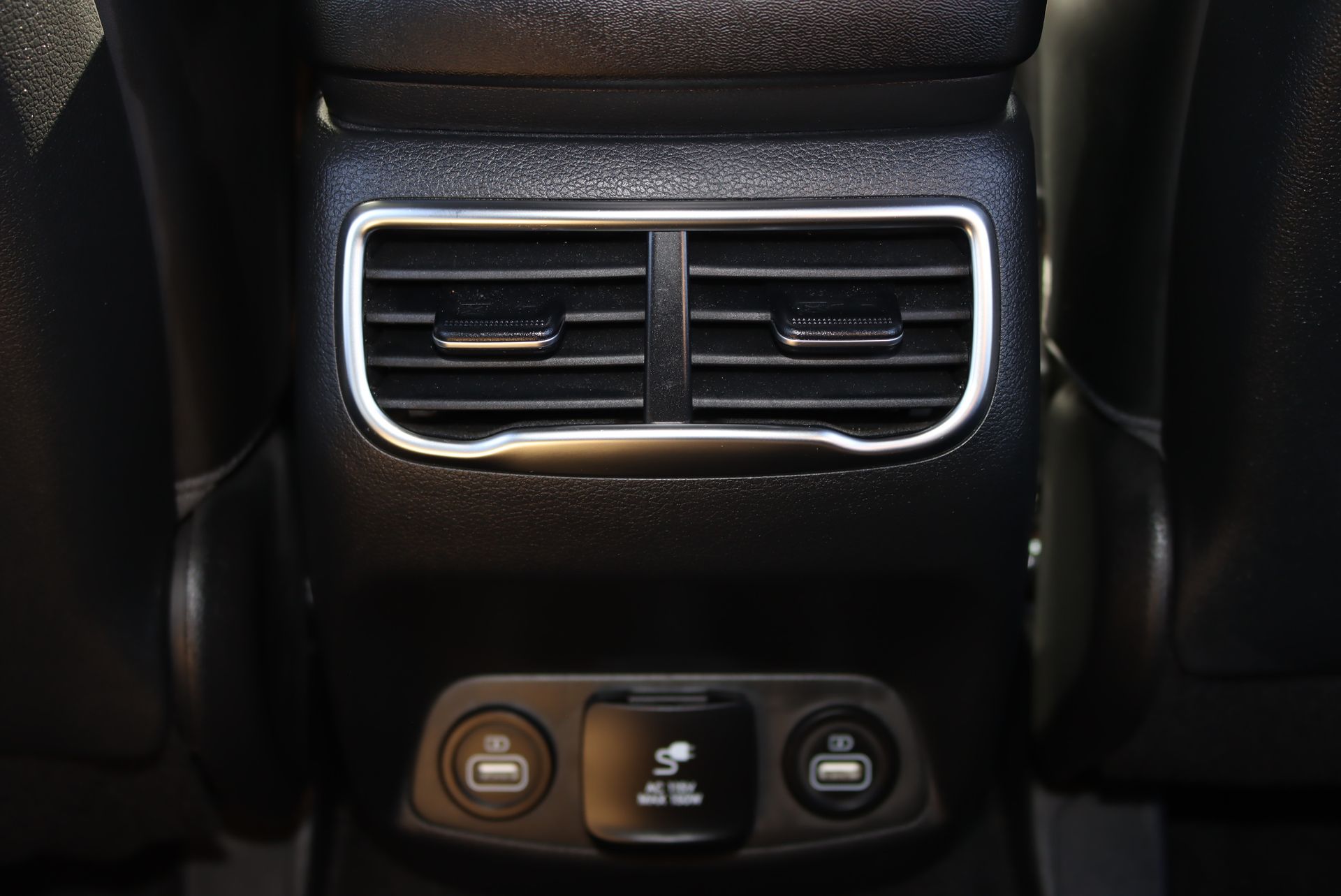 2022 Hyundai Santa Fe Calligraphy photo 17