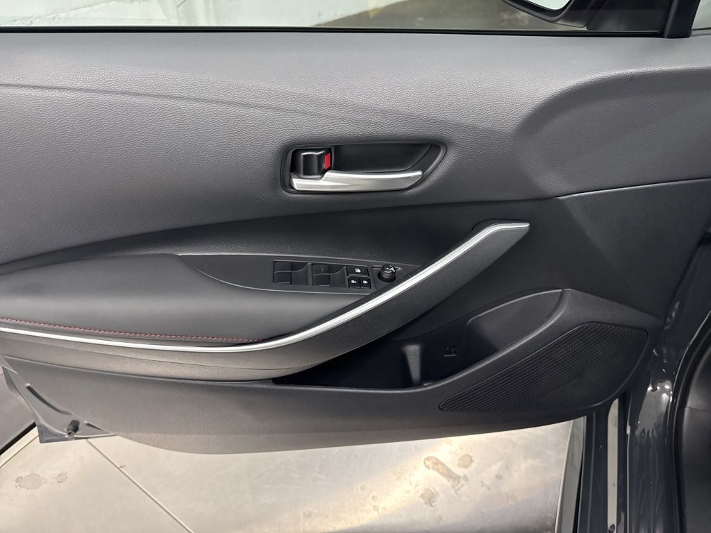 2024 Toyota Corolla SE photo 8