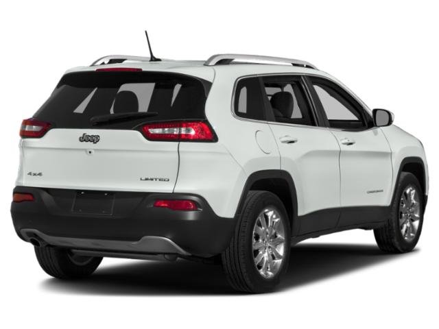 Used 2015 Jeep Cherokee Limited with VIN 1C4PJMDS4FW703136 for sale in Mankato, Minnesota