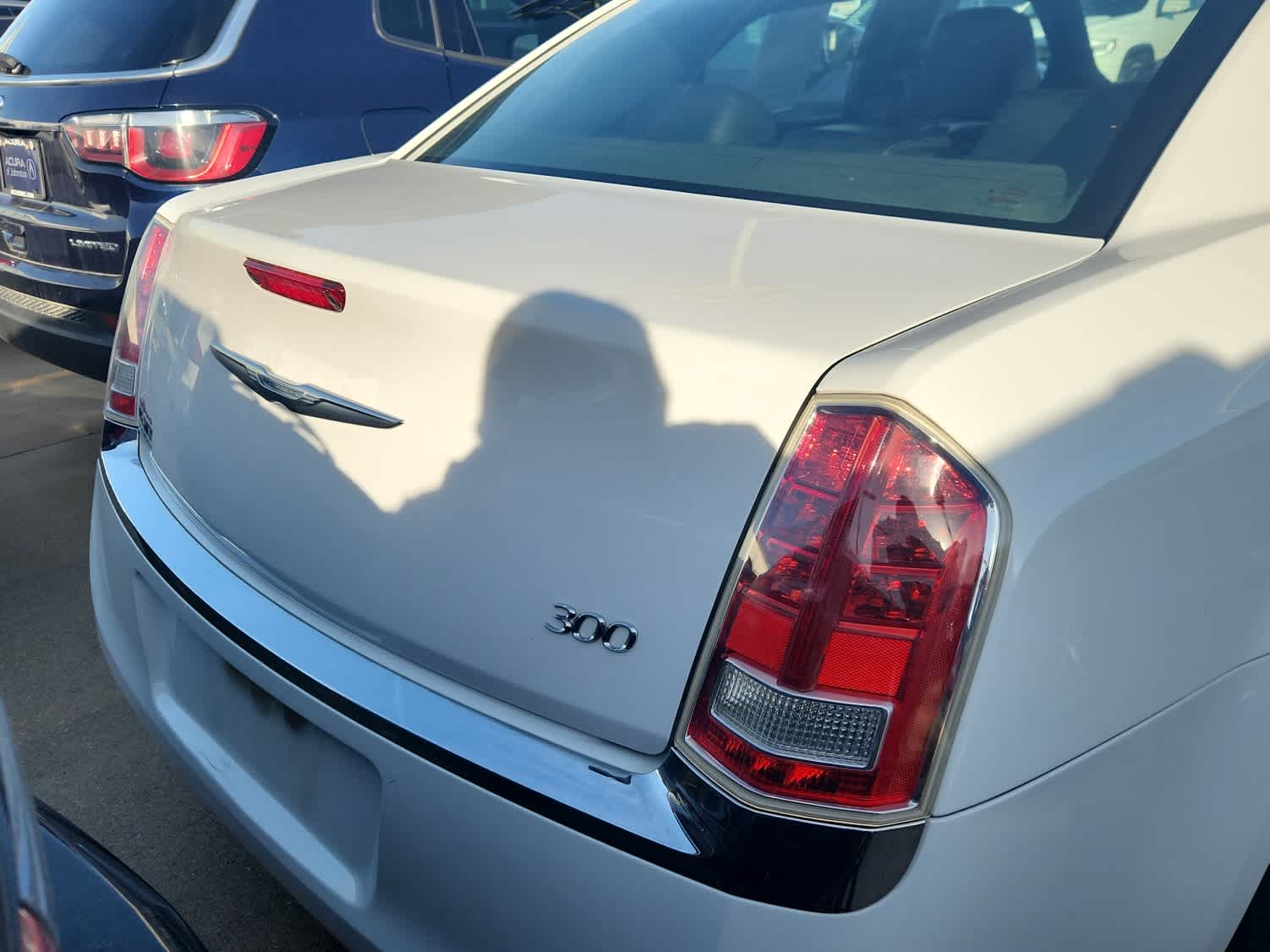 2011 Chrysler 300 Limited photo 4