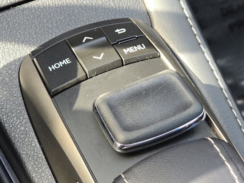 2018 Lexus ES 350 photo 16