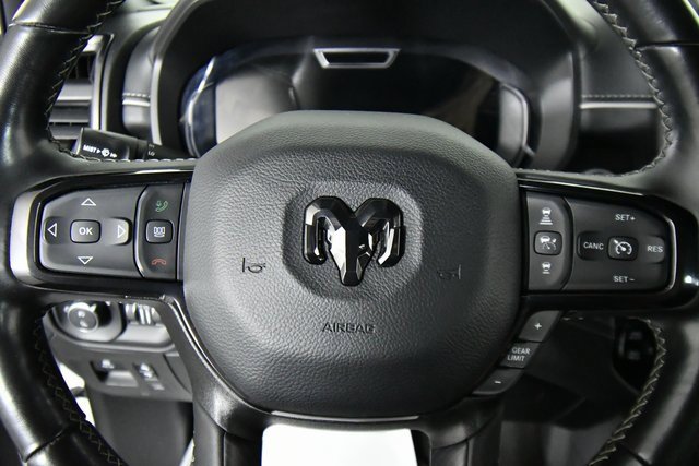 2023 Ram 1500 Limited photo 2
