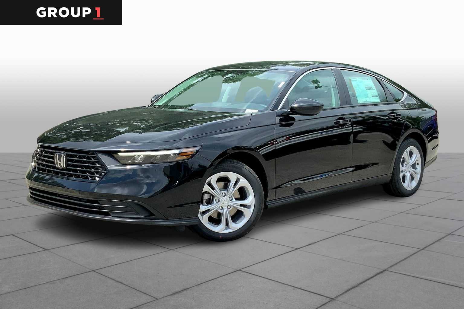 2025 Honda Accord LX's photo