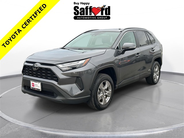 2025 Toyota RAV4 XLE's photo
