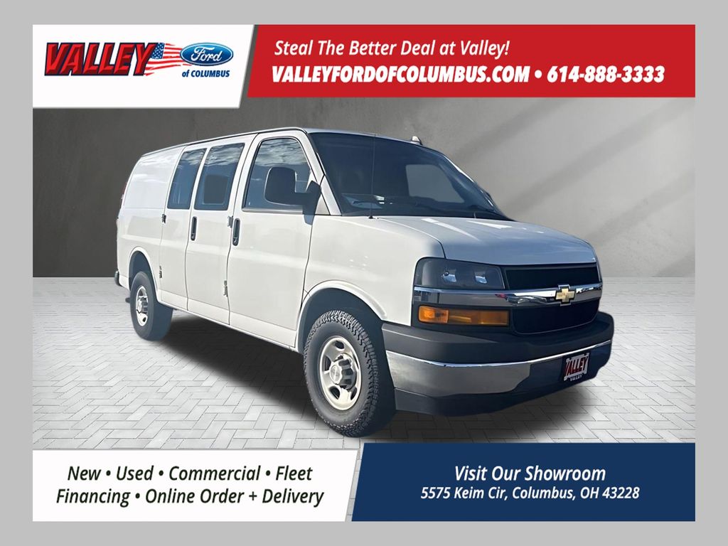 2023 Chevrolet Express Cargo