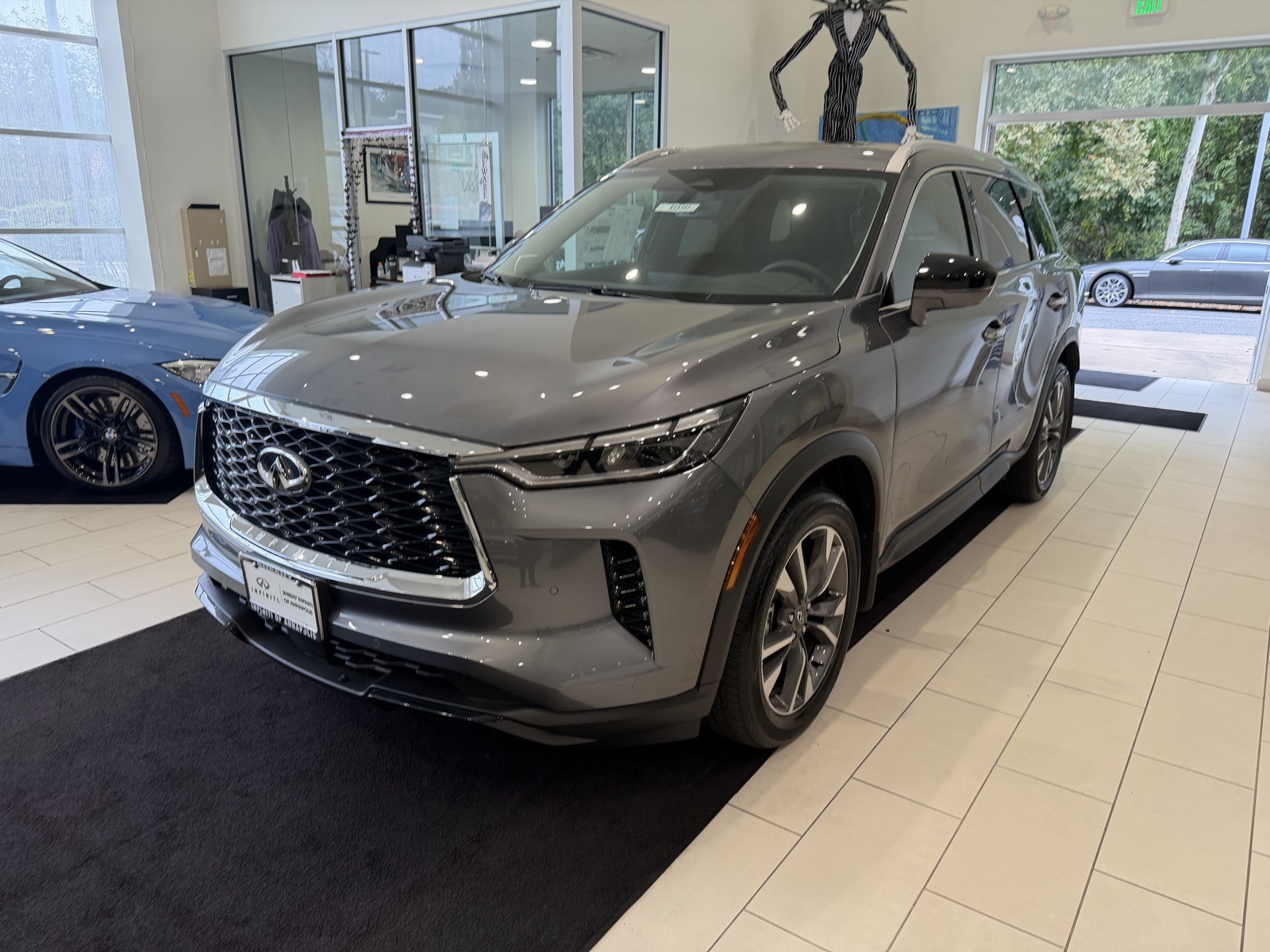 2025 Infiniti QX60 Luxe AWD photo 3