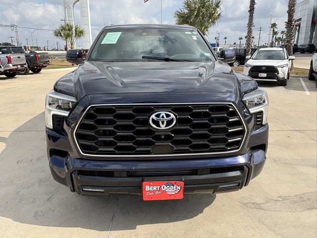 2023 Toyota Sequoia SR5 photo 2